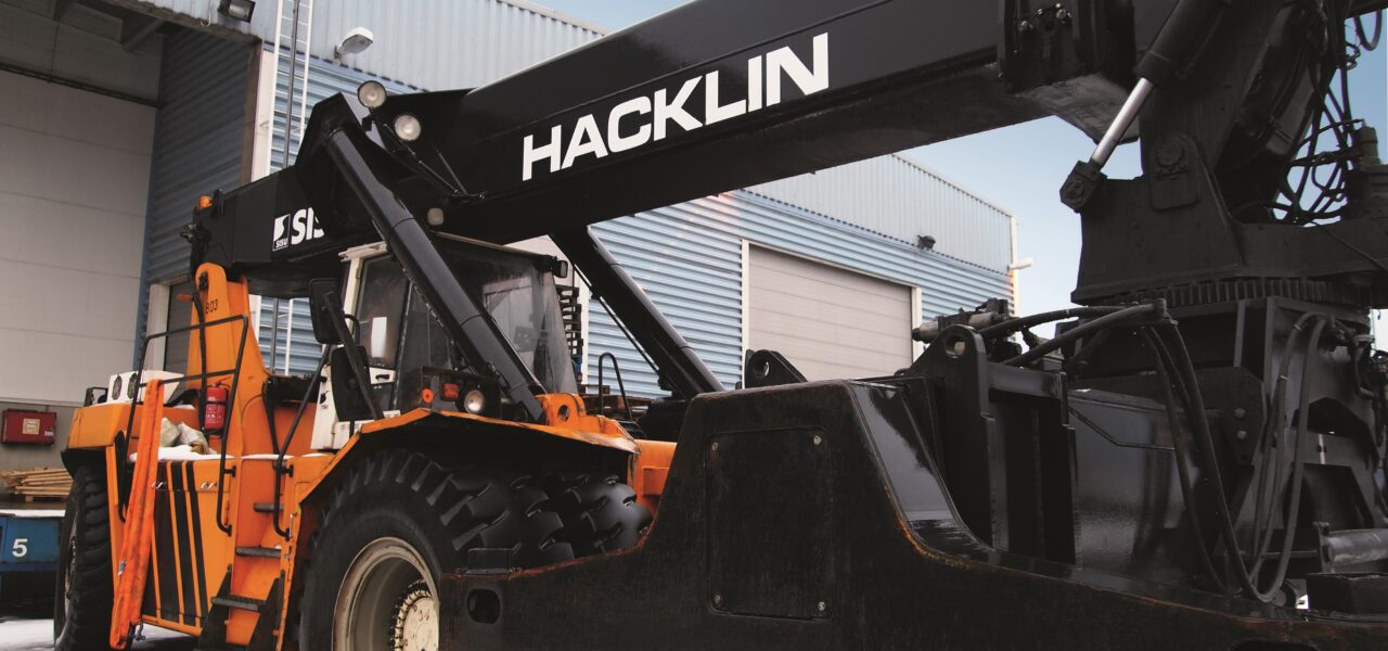 Reach tracker at Hacklin Hamiko warehouse.