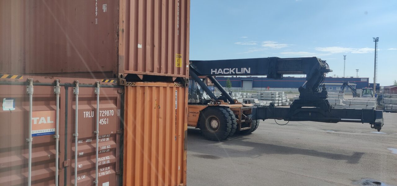 storage of empty soc containers at a depot in finland