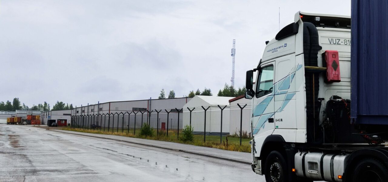 Kuljetuspalvelut - huolintapalvelut- varastointipalvelut yrityksille - Hacklin Hamiko