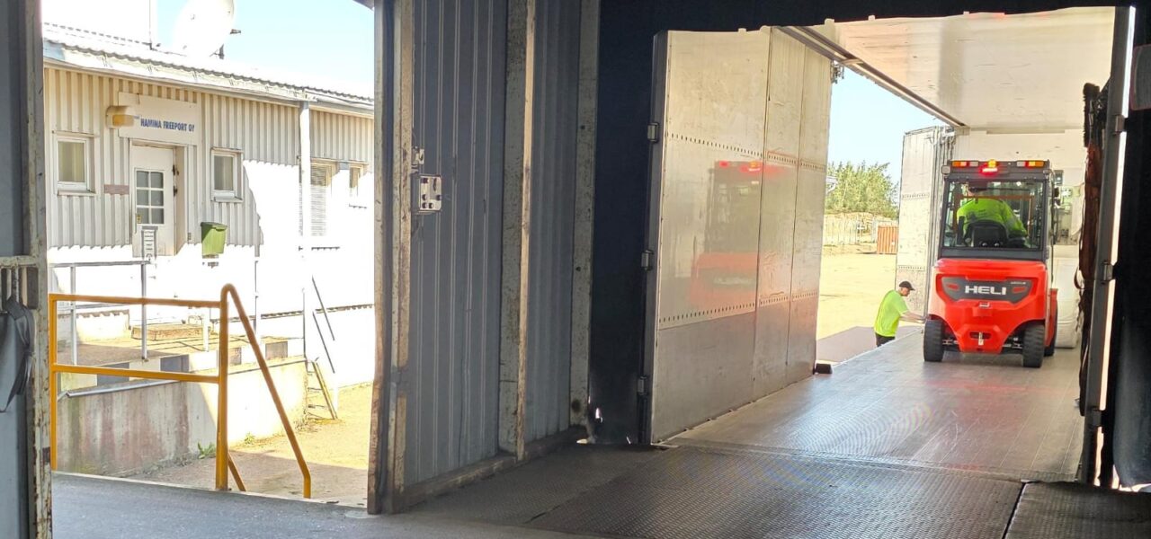 hacklin hamiko summer logistics picture of a truck loading in finland