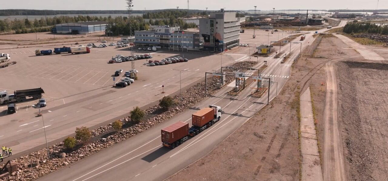 Hacklin Hamiko Banner video still logistics service finland