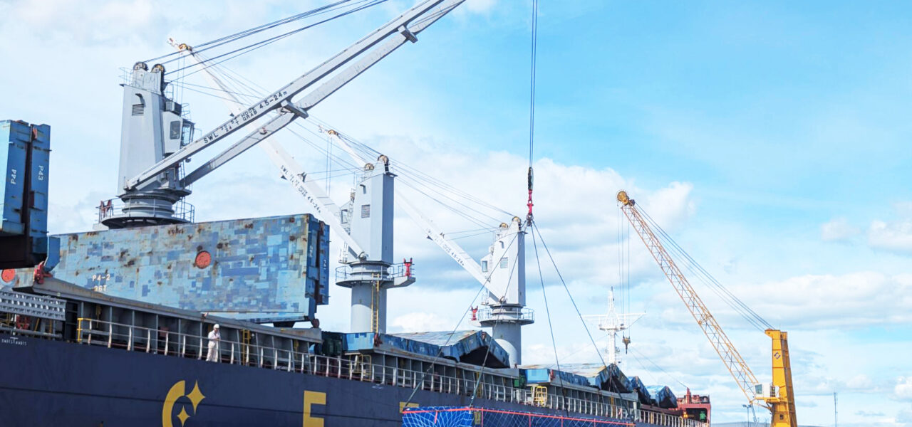 2026 – Hacklin ML TikTok vessel unloading