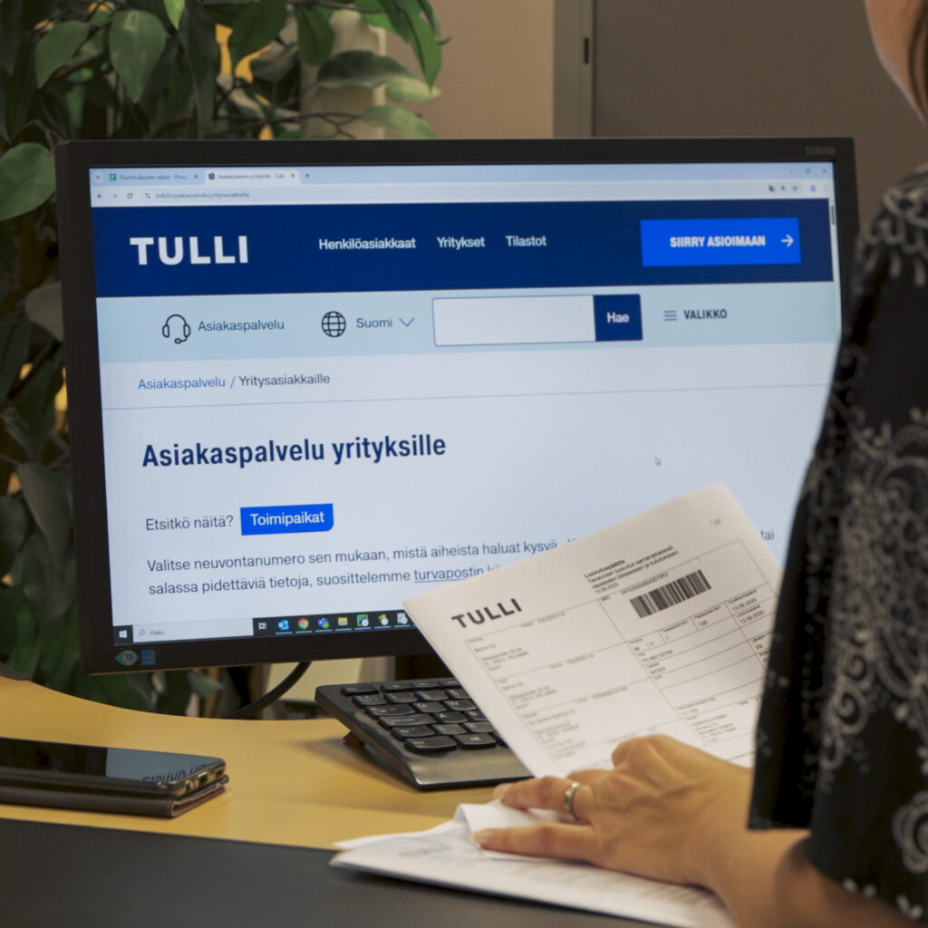 Customs clearance and customs brokerage services in Finland, supporting efficient import and export cargo processing.